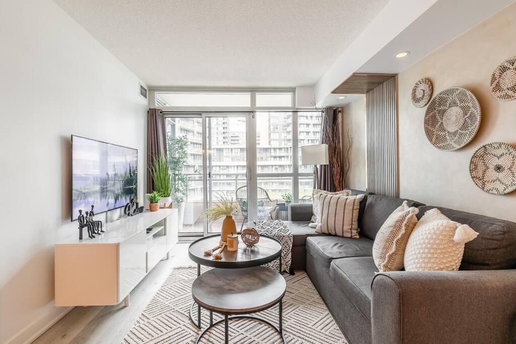 Luxury Suite Downtown Toronto Near Cn Tower Exterior foto